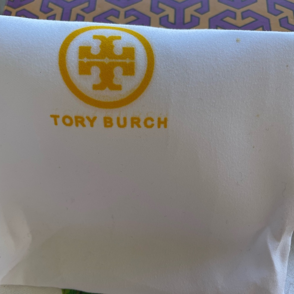 Brand New In Box- Black Tory Burch Wallet. - Picture 7 of 7